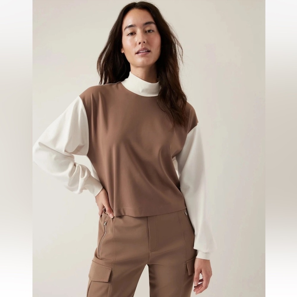 ATHLETA Venice Sweatshirt, Rustic Beige/Magnolia